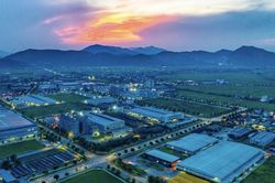 Đại công trường hút vốn tỷ USD, hướng tăng trưởng hai con số ở Nghệ An