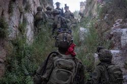 Giới chức Mỹ nói Israel sẽ rút bớt quân khỏi Lebanon trong vài ngày tới