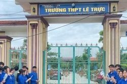 Họp khẩn, lập tổ công tác đặc biệt làm rõ phản ánh tiêu cực thi tốt nghiệp ở THPT Lê Trực