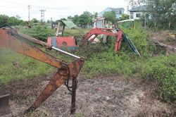 Cận cảnh 'nghĩa địa' xe cũ tr&ecirc;n Quốc lộ 1