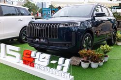 Jaecoo J5 nhận cọc tại Việt Nam, giá từ 569 triệu đồng