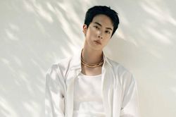 Jin (BTS): 'C&oacute; lẽ &acirc;m nhạc đ&atilde; mang đến cho t&ocirc;i cuộc sống như ng&agrave;y h&ocirc;m nay'