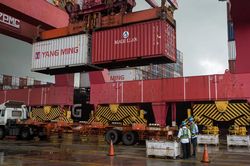 Xuất khẩu của Đài Loan tăng gần gấp rưỡi trong nửa đầu năm 2026 nhờ cơn sốt AI