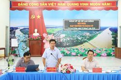 Hội nghị Ban Thường vụ Đảng ủy x&atilde; C&ugrave; Lao Gi&ecirc;ng