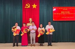 Ia Dơk công bố các quyết định về công tác cán bộ