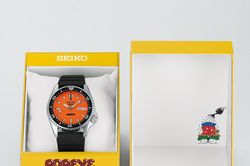 Seiko 5 Sports x Popeye: Bản giới hạn 500 chiếc với mặt số cam và bộ máy 4R36