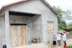 Mái ấm cho các hộ nghèo