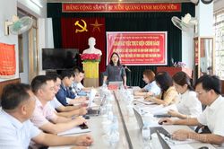 Đoàn ĐBQH khóa XVI tỉnh khảo sát công tác quản lý, sử dụng đất tại xã Hùng An