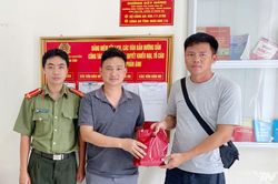 Trả lại hơn 200 triệu đồng cho người chuyển khoản nhầm
