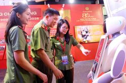 Khai mạc chuỗi sự kiện 'Tổ quốc bình yên' tại Hà Nội