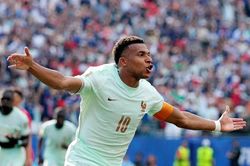 Mbappe tiếp tục viết lên lịch sử tại World Cup 2026