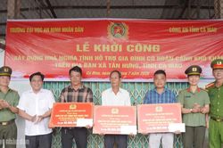 Xây dựng 3 căn nhà tình nghĩa tại Cà Mau