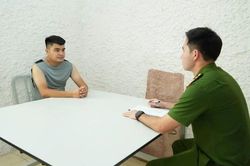 Đối tượng giả danh C&ocirc;ng an cưỡng đoạt t&agrave;i sản bằng biển số xe xanh giả