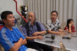 3 thế hệ cùng chung nhịp đập World Cup