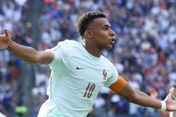 Kết quả World Cup 2026 ngày 10/7: Tuyển Pháp giành vé vào bán kết