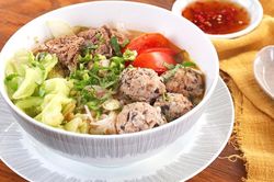V&igrave; sao gọi l&agrave; b&uacute;n bung?