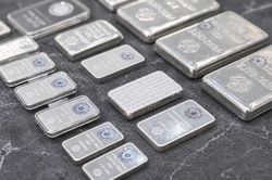Giá bạc hôm nay 10/7/2026: Đảo chiều tăng mạnh