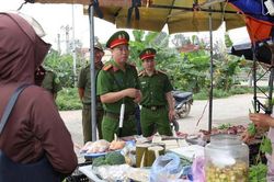 Giữ bình yên ở Phúc Sơn