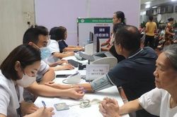 Phường Bạch Mai bắt đầu khám sức khỏe miễn phí cho người dân