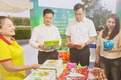 Hà Nội tạo điều kiện cho doanh nghiệp Cần Thơ tiếp cận hệ thống bán lẻ hiện đại