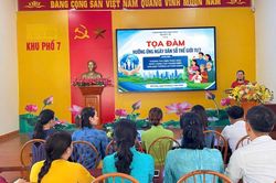 Trạm Y tế phường B&atilde;i Ch&aacute;y tọa đ&agrave;m hưởng ứng Ng&agrave;y d&acirc;n số Thế giới 11/7