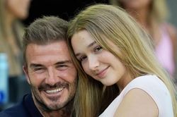 Con gái David Beckham ở tuổi 15