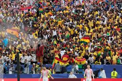 Bí mật phía sau những ca khúc làm bùng nổ World Cup 2026