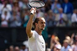 Đánh bại 'hiện tượng' Arthur Fery, Zverev lần đầu vào chung kết Wimbledon