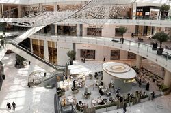 Từ cảm hứng Dubai Mall đến Regal Complex:Định chuẩn mới của không gian thương mại tinh tuyển