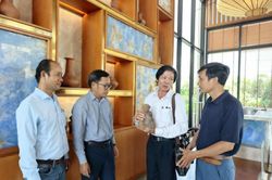 Đ&aacute;nh thức di sản gốm men Chăm: Kỳ 2 - Nỗi lo 'chảy m&aacute;u' cổ vật