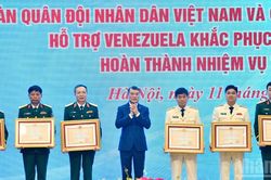 [Ảnh] Thủ tướng Lê Minh Hưng dự Lễ tuyên dương Đoàn cứu hộ, cứu nạn Việt Nam hỗ trợ Venezuela khắc phục hậu quả động đất