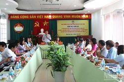 Đoàn công tác Ủy ban Trung ương Mặt trận tổ quốc Việt Nam kiểm tra công tác quản lý Quỹ Cứu trợ và Quỹ 'Vì người nghèo' tại Khánh Hòa