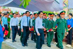 Quảng Trị: Truy điệu và an táng hài cốt liệt sĩ tại xã Cửa Việt