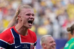Tuyển Anh đấu Na Uy ở tứ kết World Cup: Mọi &aacute;nh mắt đổ dồn v&agrave;o Erling Haaland