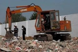 Khởi tố 6 bị can trong đường dây đổ trái phép gần 800 tấn chất thải xây dựng