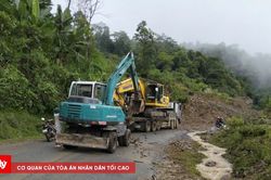 Khắc phục 13 điểm sạt lở trên Quốc lộ 6, duy trì cấm đoạn có nguy cơ đá rơi