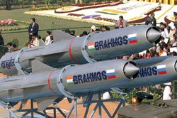 Thêm 1 nước Đông Nam Á sở hữu tên lửa BrahMos tốc độ Mach 3, tầm bắn 'khủng'
