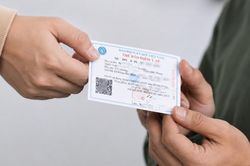 Đóng bảo hiểm y tế ngắt quãng có được tính 5 năm liên tục không?
