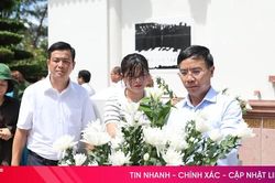 Thống đốc Ngân hàng Nhà nước dâng hương tại Khu di tích Ngã ba Đồng Lộc