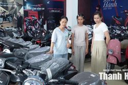 Xe điện thương hiệu Việt thu hút khách hàng trước thềm năm học mới