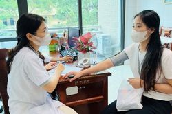 Nhân Ngày Dân số Thế giới 11/7: Đưa dịch vụ chăm sóc sức khỏe đến gần người lao động
