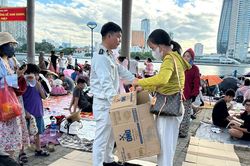 Phường An Hải xử lý tình trạng chiếm dụng vỉa hè giữ chỗ xem pháo hoa