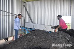 Anh Mai Đức Lại: Biến phế phẩm nông nghiệp thành than sinh học