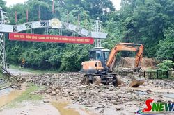 Mưa lớn gây sạt lở, ngập úng nhiều tuyến đường trên địa bàn khu vực Mường La