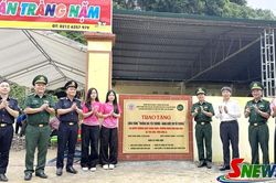 Khánh thành lớp học và điện chiếu sáng tại xã Yên Sơn