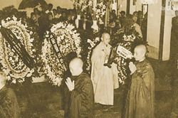 Hòa thượng Thích Bình Lương - Bóng nhạn lặng soi Tây Hồ