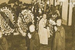 Hòa thượng Thích Bình Lương - Bóng nhạn lặng soi Tây Hồ