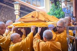 Vĩnh Long: Lễ nhập kim quan Trưởng lão Hòa thượng Thích Phước Tú - Thành viên Hội đồng Chứng minh GHPGVN