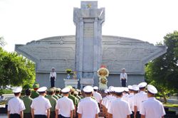 Bộ Tư lệnh Vùng 2 Hải quân giao lưu Công an TP.HCM