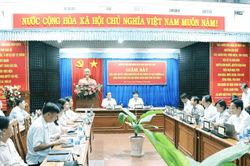Nhìn nhận trực quan, tăng cường tranh luận